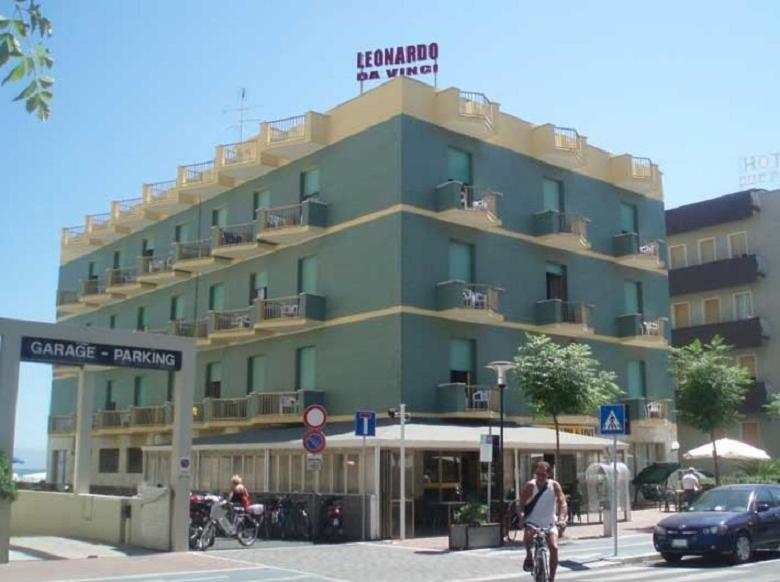 Leonardo Da Vinci Hotel 3*